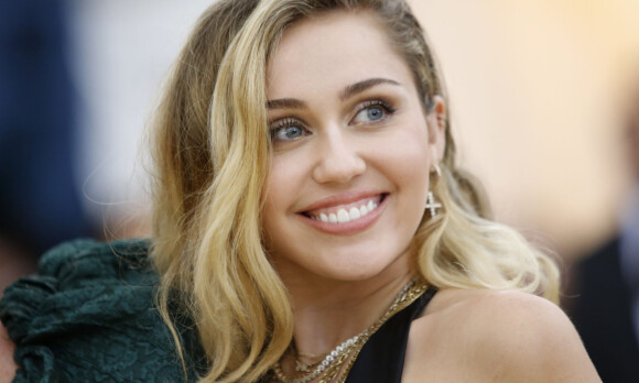 Miley hylles for kjærlighetsbrev